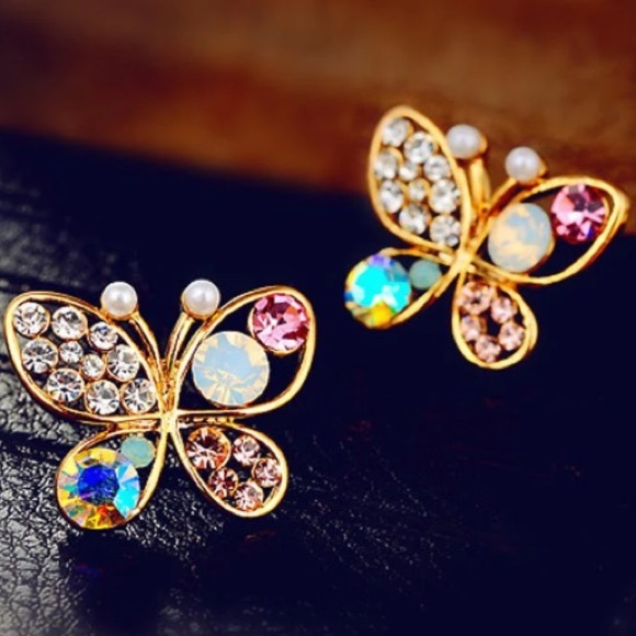 NEW!๐๐BUTTERFLY๐ฆBLING!๐ฆSO ADORABLE๐๐SO CUTE! - Picture 2 of 8